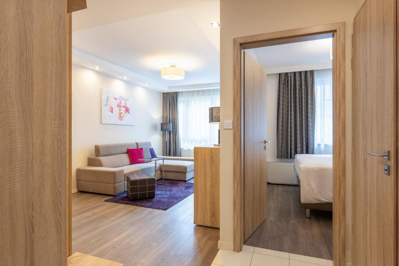 Silver Crown & Residence, Palace Quarter 3* Budapeste
