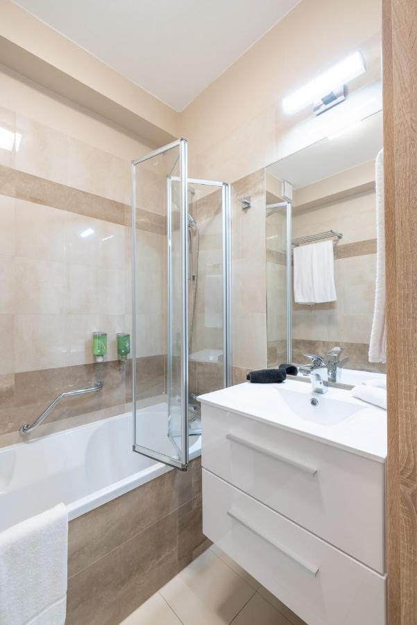 Silver Crown & Residence, Palace Quarter 3* Budapeste